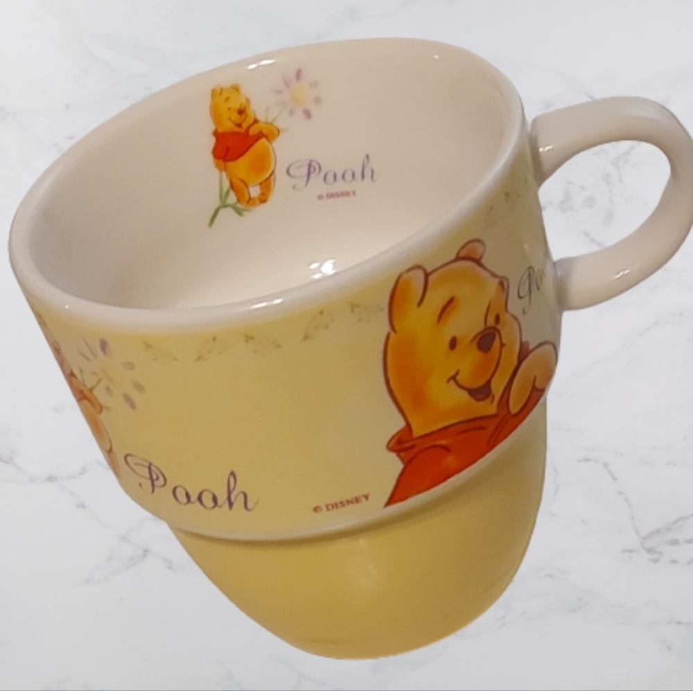 Disney Winnie The Pooh Coffee Mug Tea Cup 8 oz POOH & Flower RARE Hard to Find